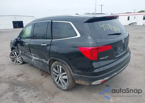 2017 Honda Pilot Touring z USA, uszkodzony, nr VIN 5FNYF6H90HB052474
